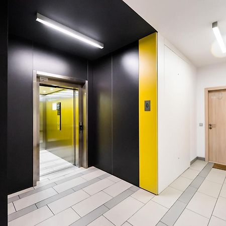 Wola Luxury Wooden Apartment Warschau Exterior foto